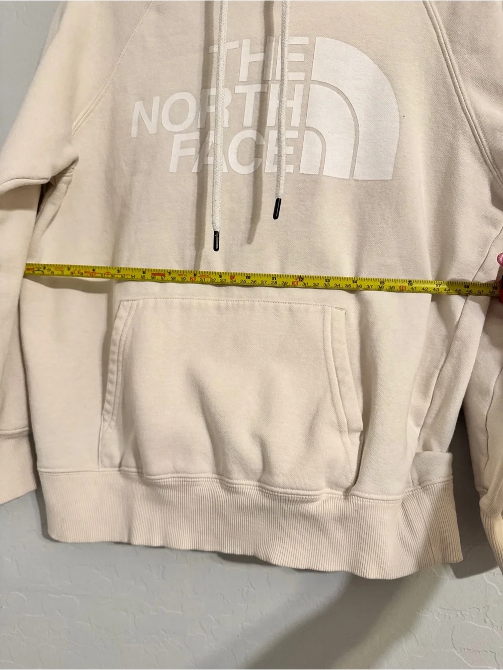 👚The North Face Women’s Logo Pullover Hoodie Beige Fleece Pockets Size S